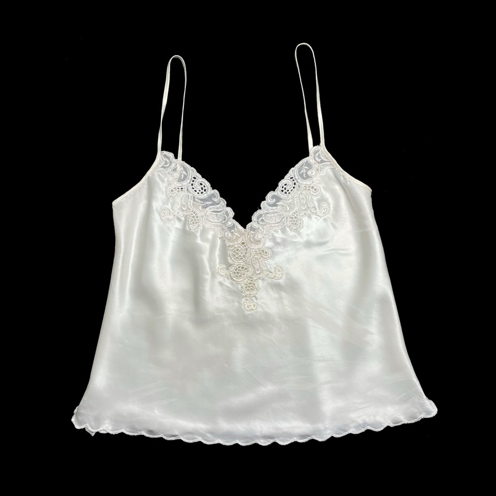 Gold Label Victoria’s Secret White Satin Cami S